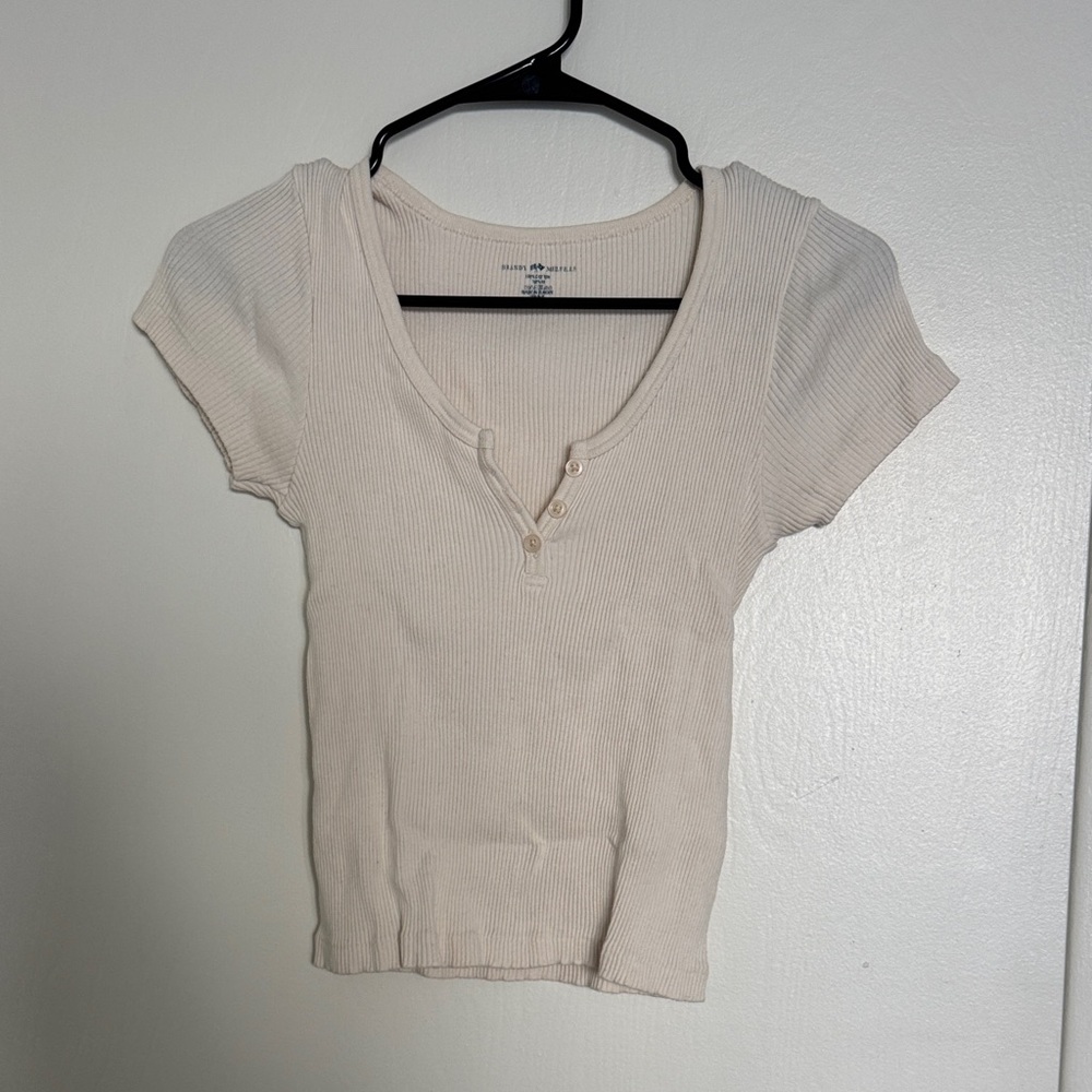 Brandy Melville Cream Ribbed Short Sleeve Top